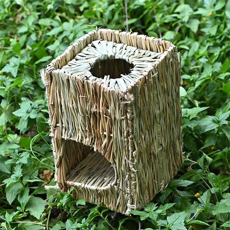 Foldable Woven Rabbit Cages Pets Hamster Guinea Pig Bunny Grass Chew Toy Mat House Bed Nests for Small Animal Rabbit Accessories