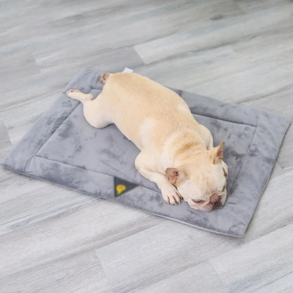 Self-Heating Dog and Cat Bed Blanket for Winter Warmth