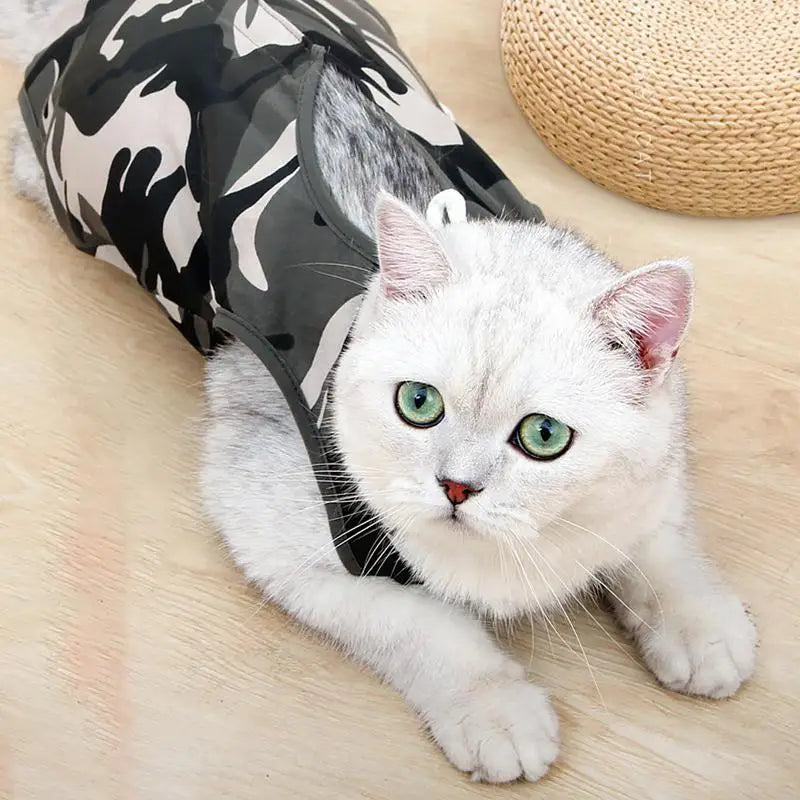 Cat Recovery Suit for Female Cats - Camouflage Design, E-Collar Alternative